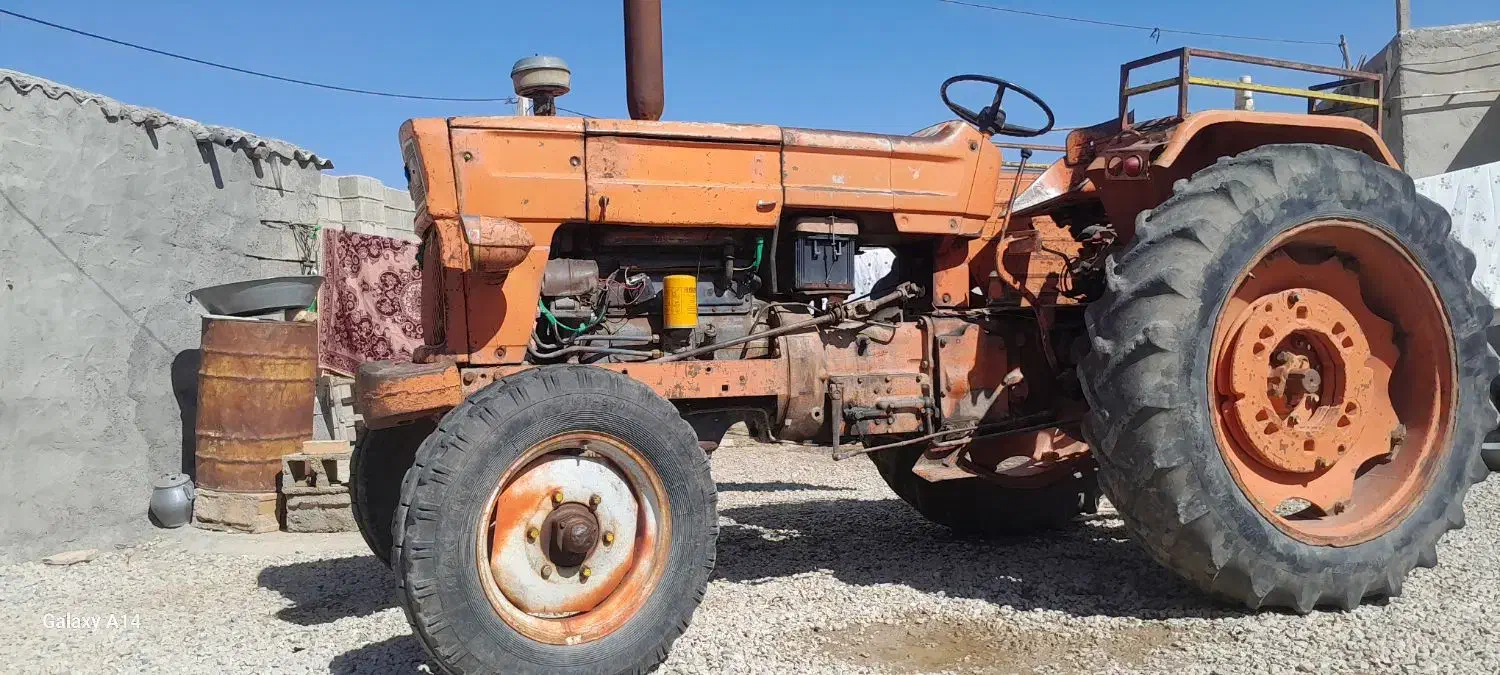 تراکتور رومانی|ماشینآلات صنعتی|ماهیدشت, |دیوار