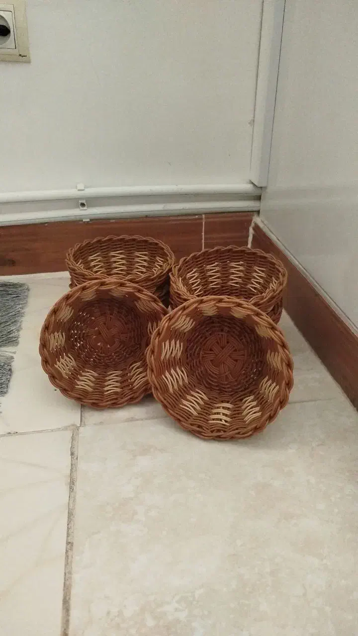 سبد حصیری|صنایع دستی و سایر لوازم تزئینی|مهاجران, |دیوار