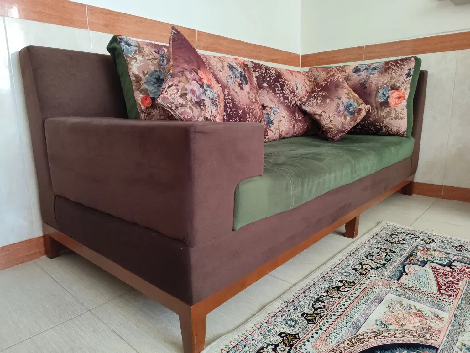 مبل ال 7 نفره با 3تا میز عسلی|مبلمان خانگی و میز عسلی|محمدشهر, ولدآباد بزرگ|دیوار