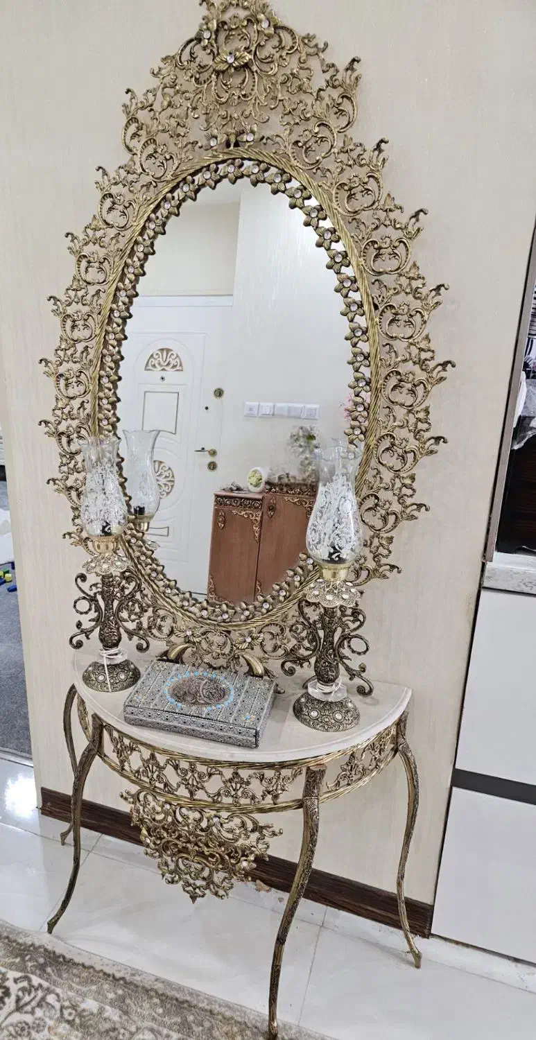 آینه و کنسول برنز با شمعدان|بوفه، ویترین، کنسول|شهریار, شهرک شاهد|دیوار