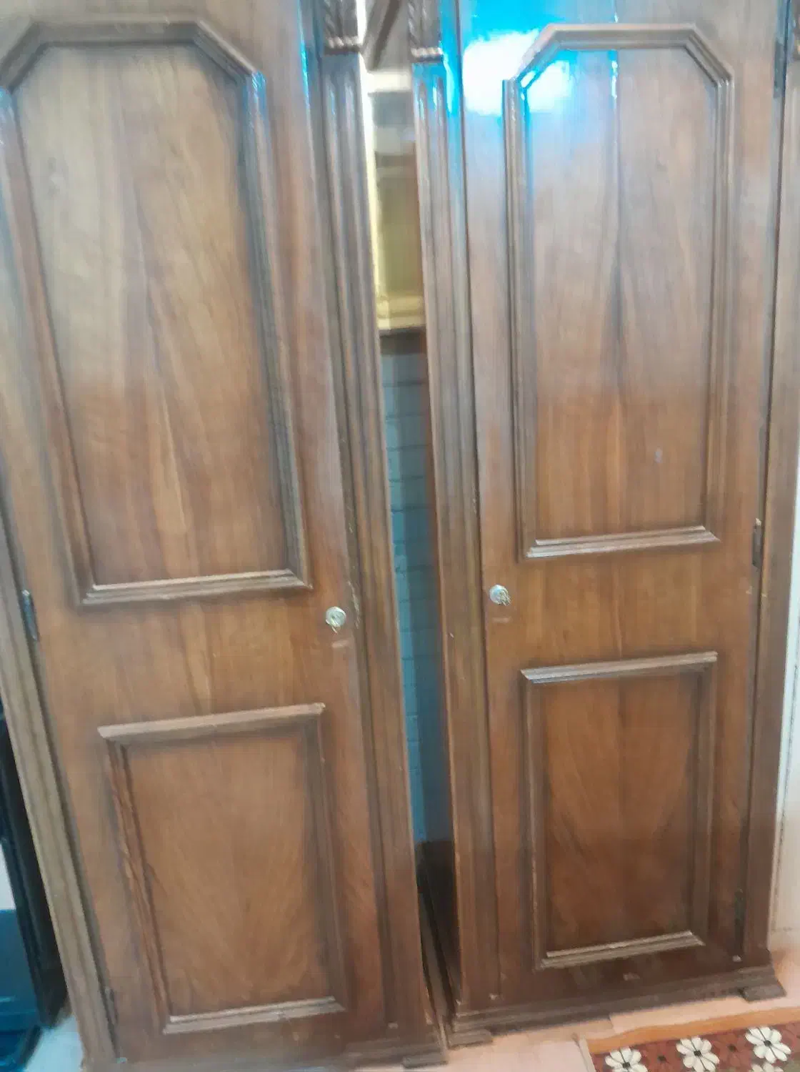 دوتا کمد|جاکفشی، کمد، دراور|بروجرد, |دیوار