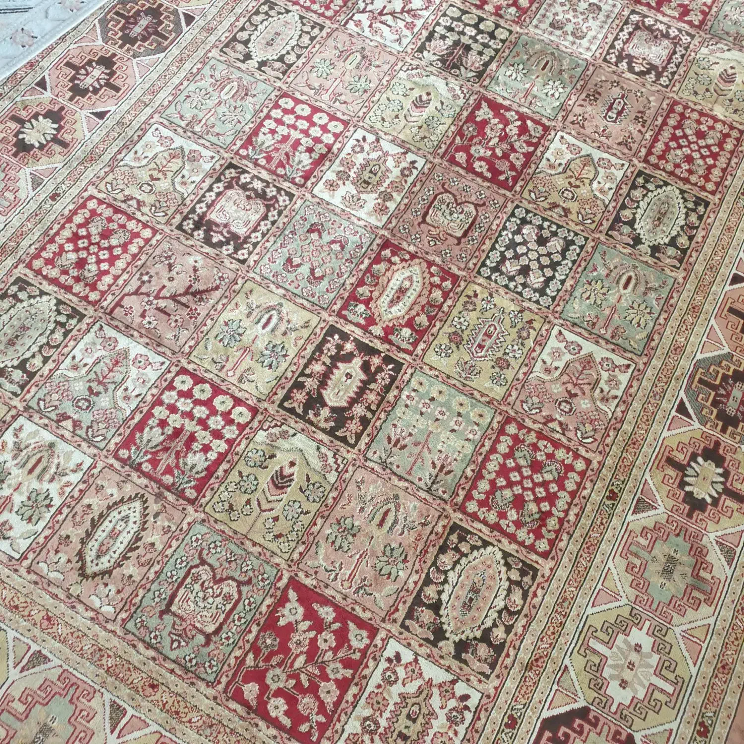 یک جفت فرش بلژیکی|فرش|سمنان, |دیوار