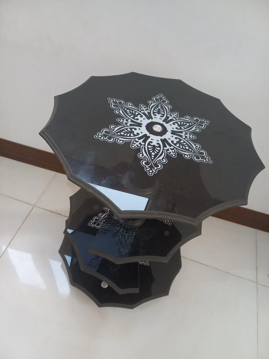 میز خاطره در حد نو که با نو فرقی نداره|مبلمان خانگی و میز عسلی|پاکدشت, پاکدشت (مامازند)|دیوار