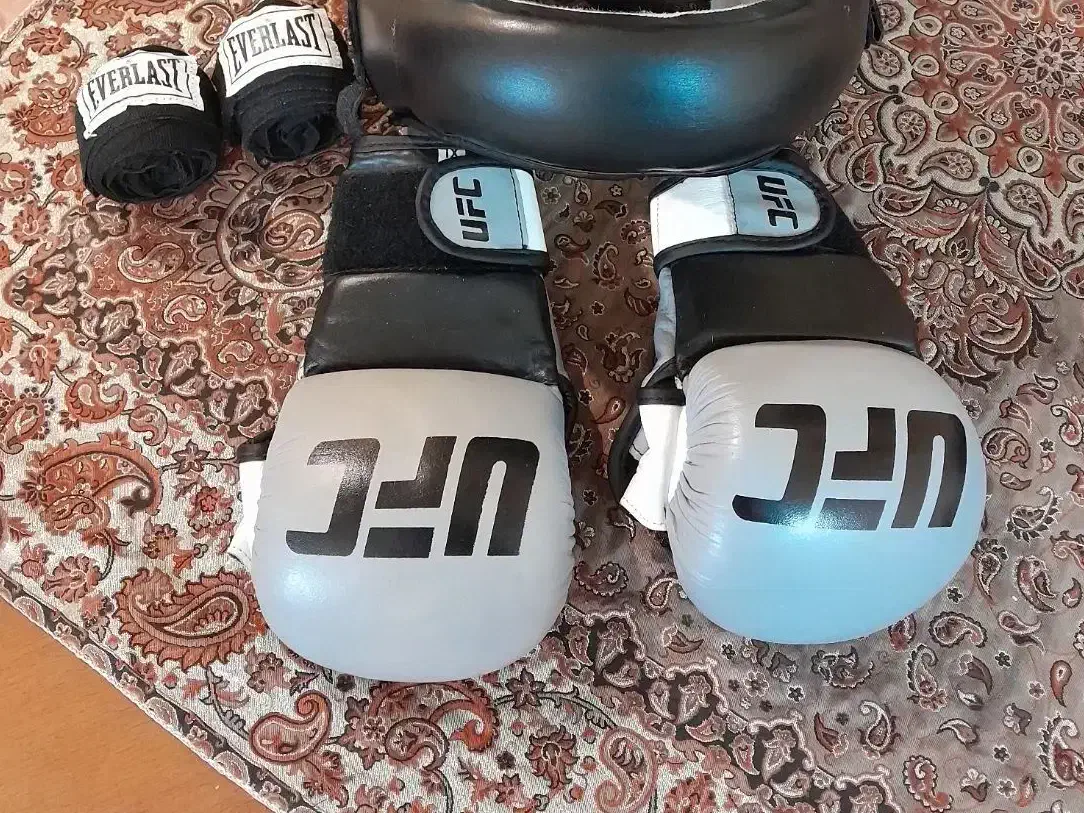 دستکش ام ام ای mma ufc و باند بوکس|تجهیزات ورزشی|تهران, مینای شمالی (مخبر)|دیوار