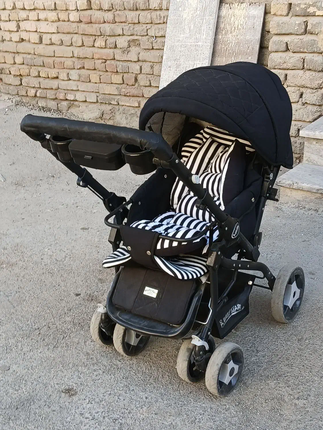 فروش کالسکه بچه|کالسکه و لوازم جانبی|کنگاور, |دیوار