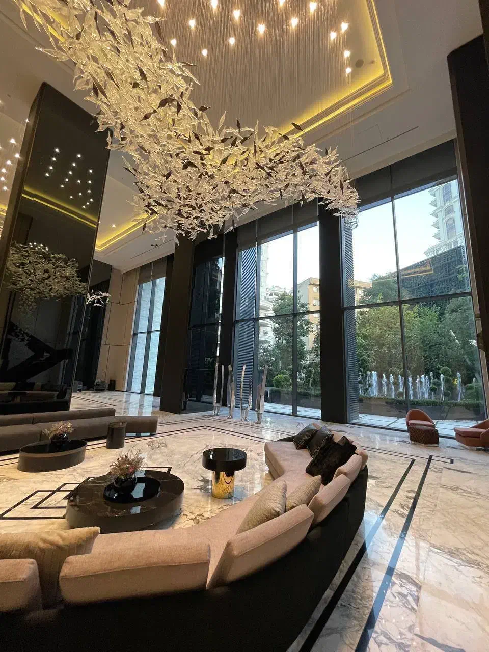 130مــتــر سـه خــواب مـشابـه کـلـیـدنـخـورده هروی