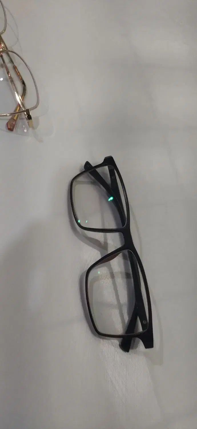 فریم عینک طبی|آرایشی، بهداشتی، درمانی|دهگلان, |دیوار