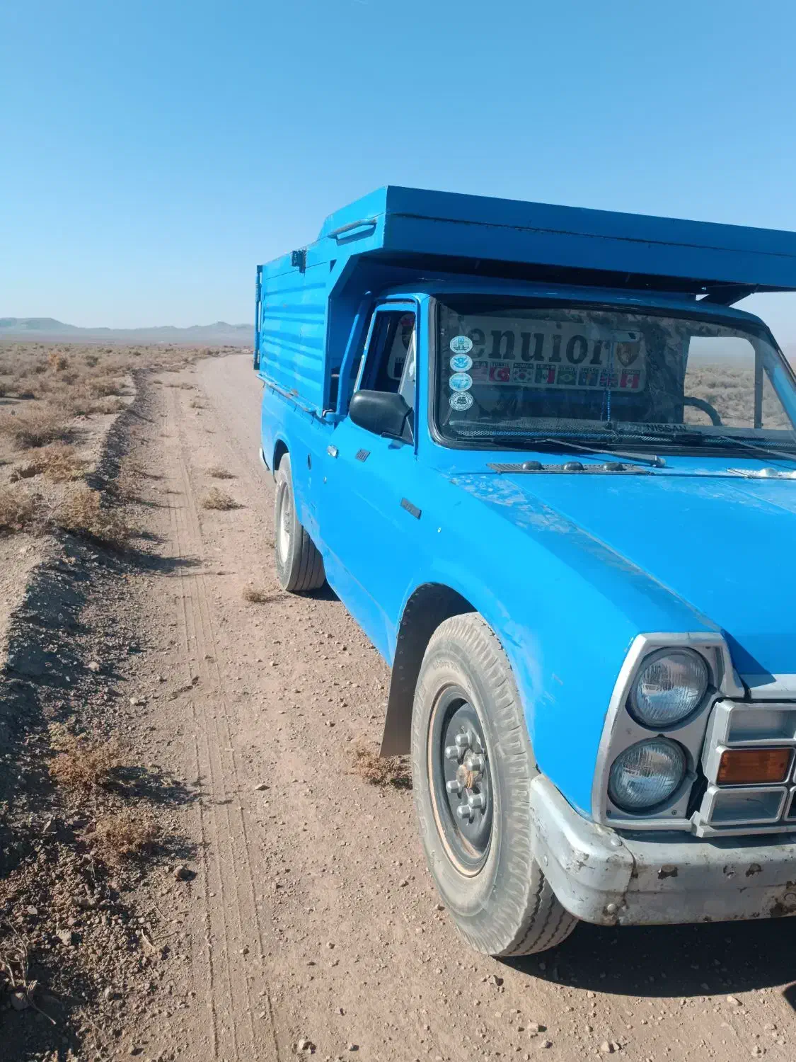 ماشین نیسان ژاپن اوشاخ لاری|خودرو سواری و وانت|ساوه, |دیوار