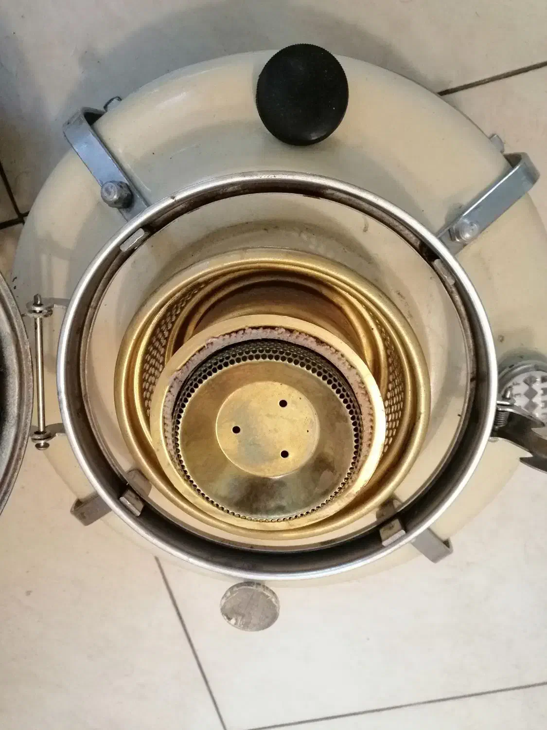 علاءالدین قدیمی|کلکسیون اشیاء عتیقه|زرقان, |دیوار