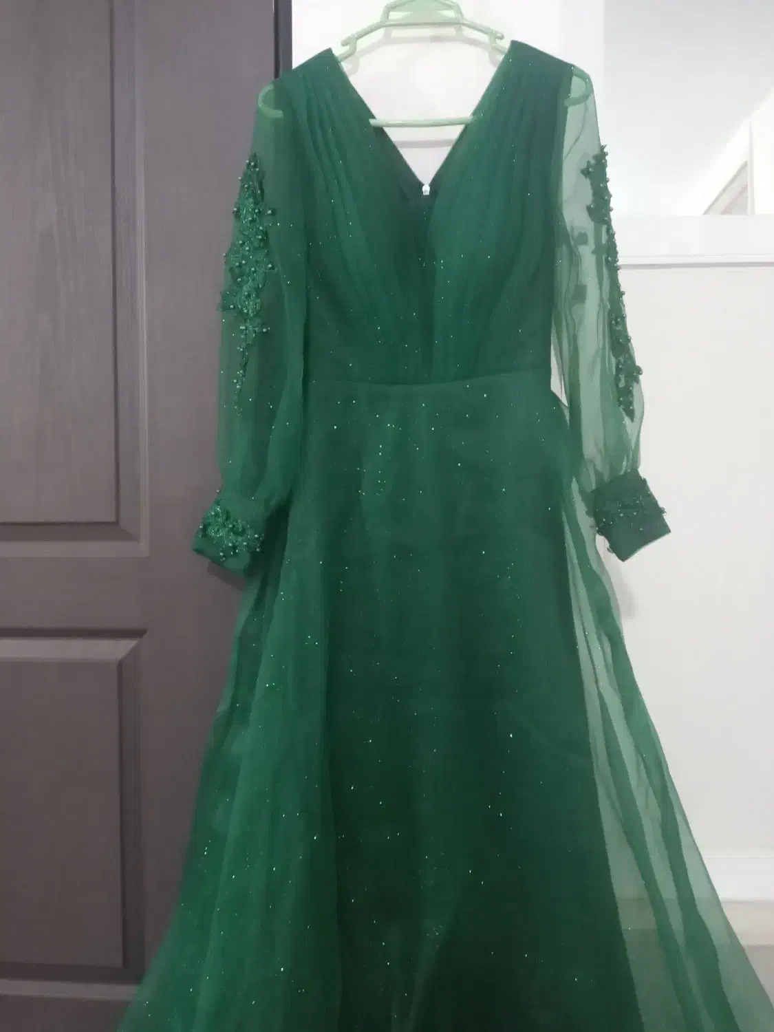 لباس مجلسی|لباس|کرانی, |دیوار