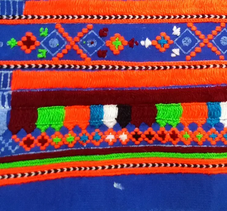 دوخت شیرازه تمیز و تضمینی|لباس|ایرانشهر, |دیوار