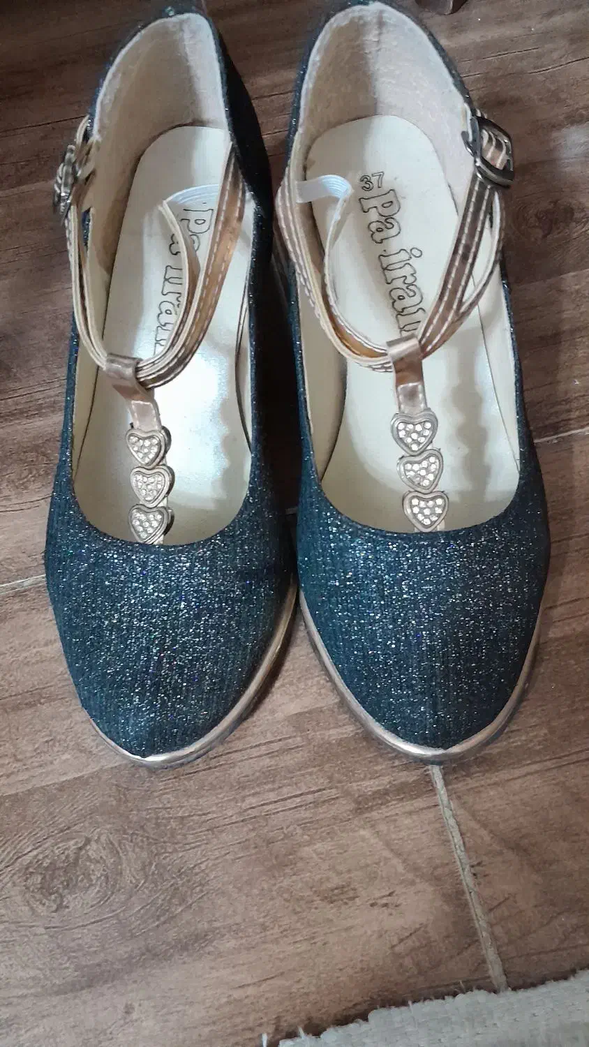 کفش مجلسی دخترانه|کیف، کفش، کمربند|بومهن, |دیوار