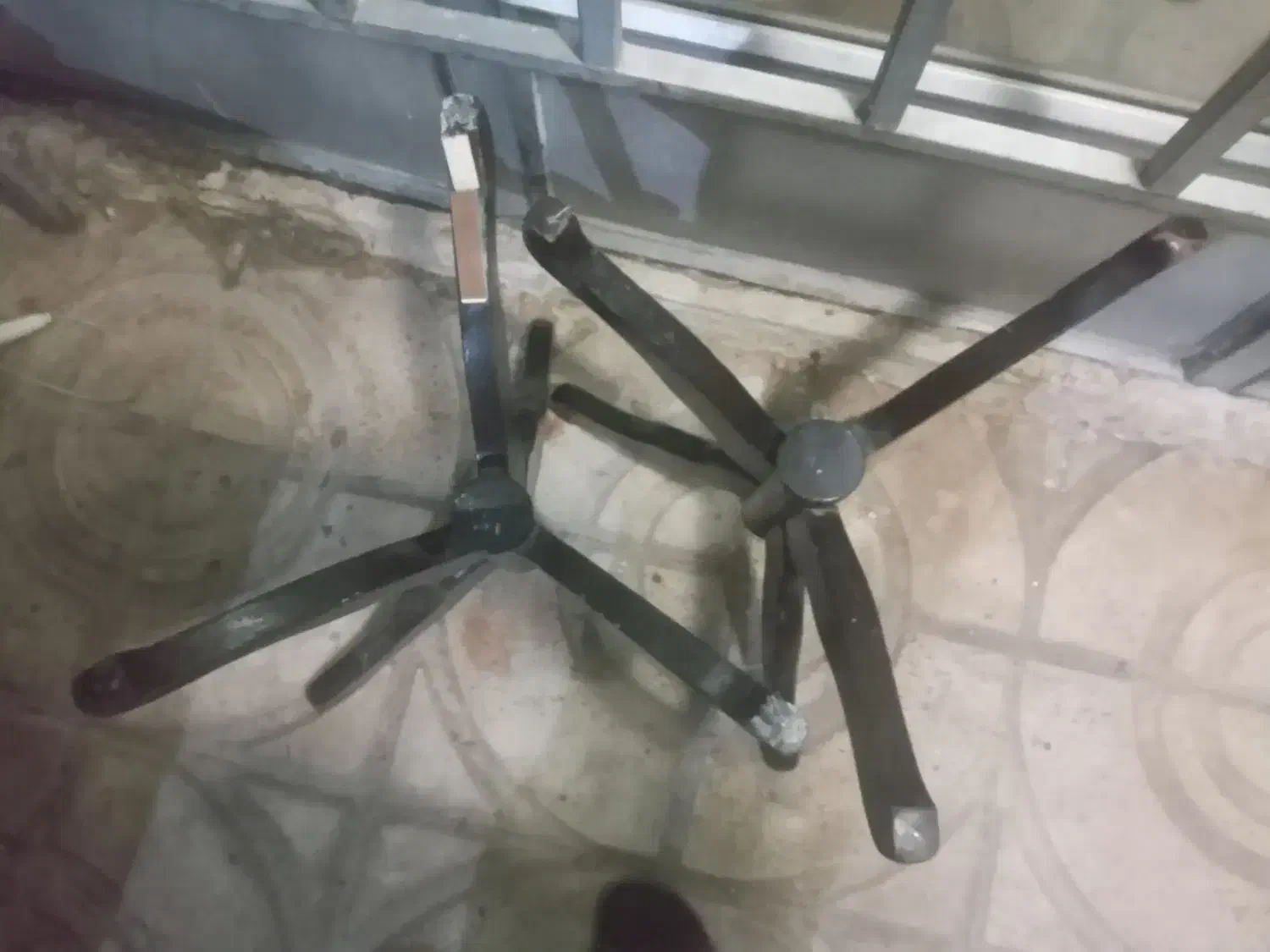 یک میز عسلی در حد نو|مبلمان خانگی و میز عسلی|ورامین, ورامین|دیوار