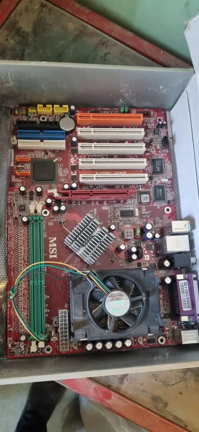 انواع تجهیزات کامپیوتر و کابل ها و قطعات نو|قطعات و لوازم جانبی رایانه|مشهد, بهار|دیوار