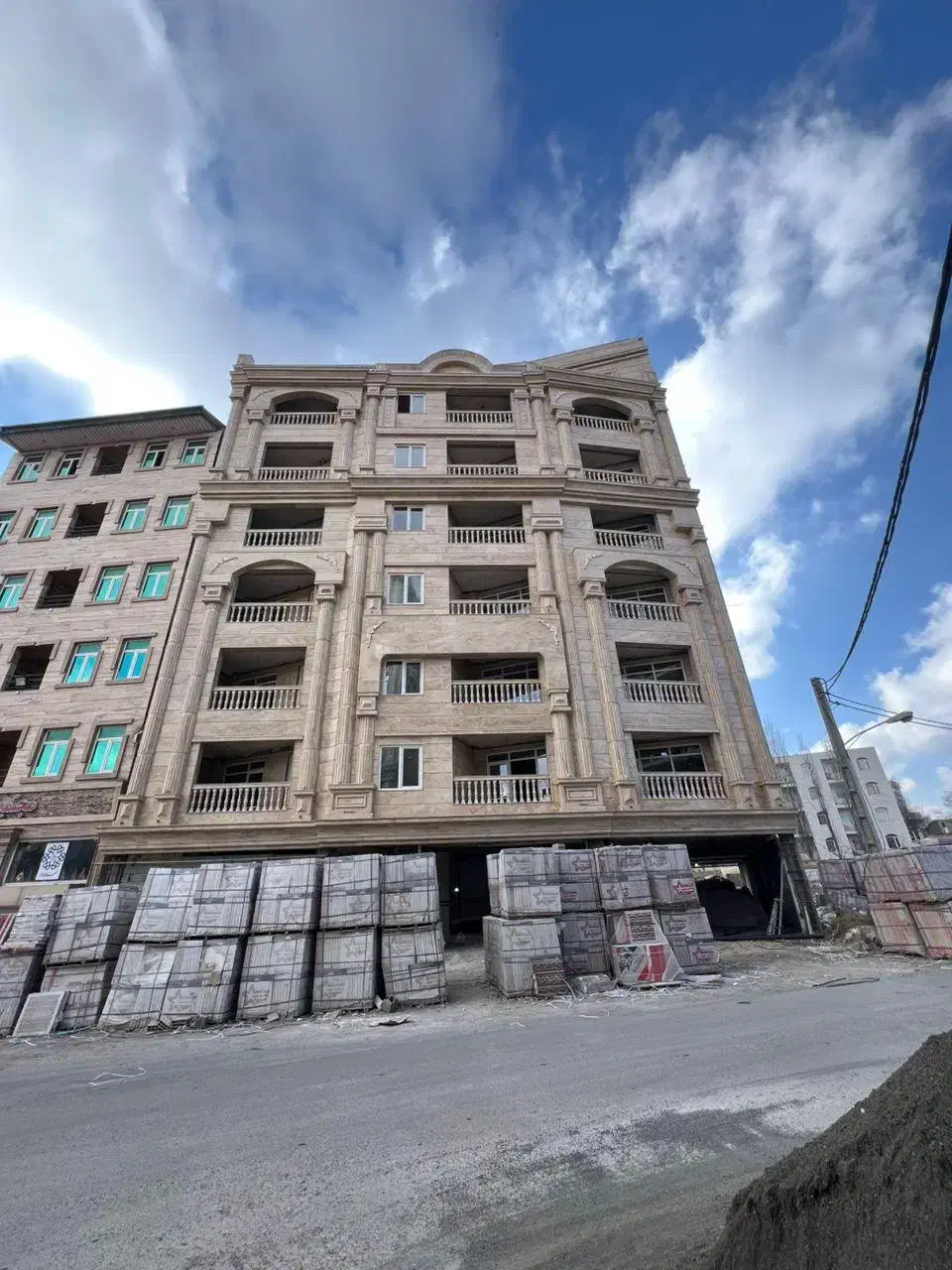 سرعین خیابان حجاب پیش فروش واحد اقساطی|پیش‌فروش املاک|سرعین, |دیوار