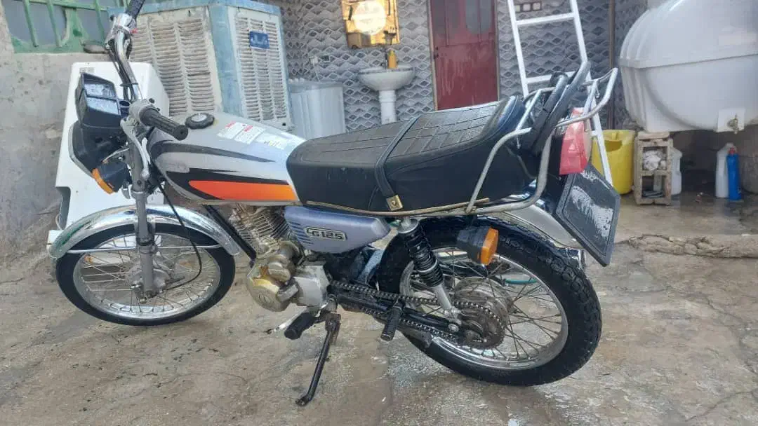 موتورمدل ۸۸مدارک تکمیل|موتورسیکلت|کازرون, |دیوار