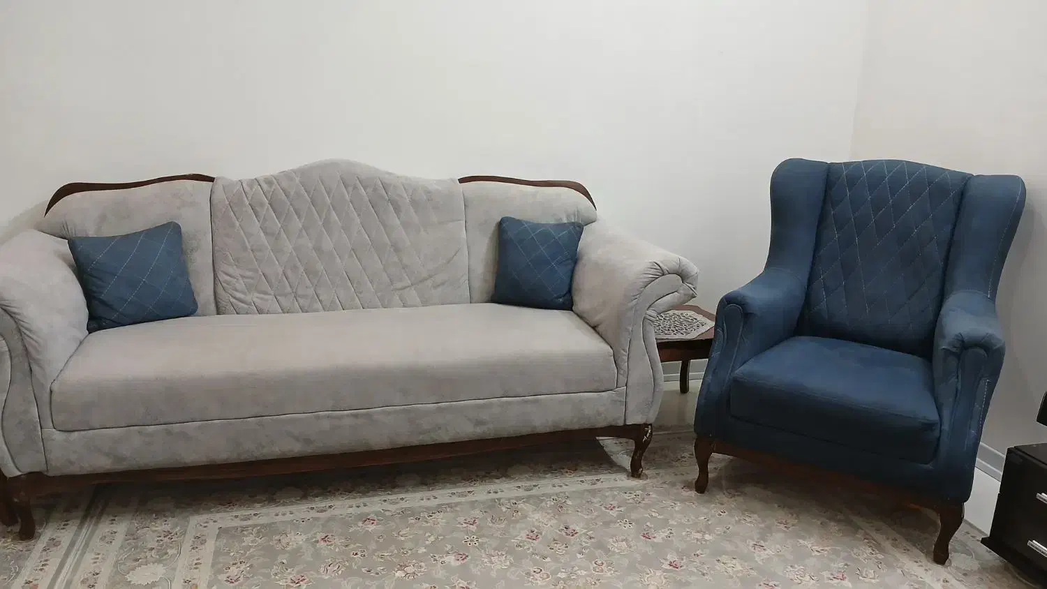 مبل ۸ نفره دوتا سه نفره ودوتا تک|مبلمان خانگی و میز عسلی|مشهد, توس (بلوار توس)|دیوار