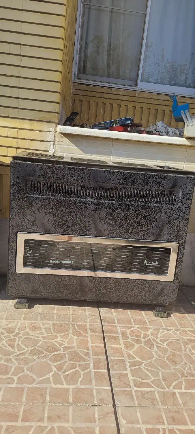 تعداد ۳ عدد بخاری تمیز سالم با قیمت مناسب|بخاری، هیتر، شومینه|مبارکه, |دیوار