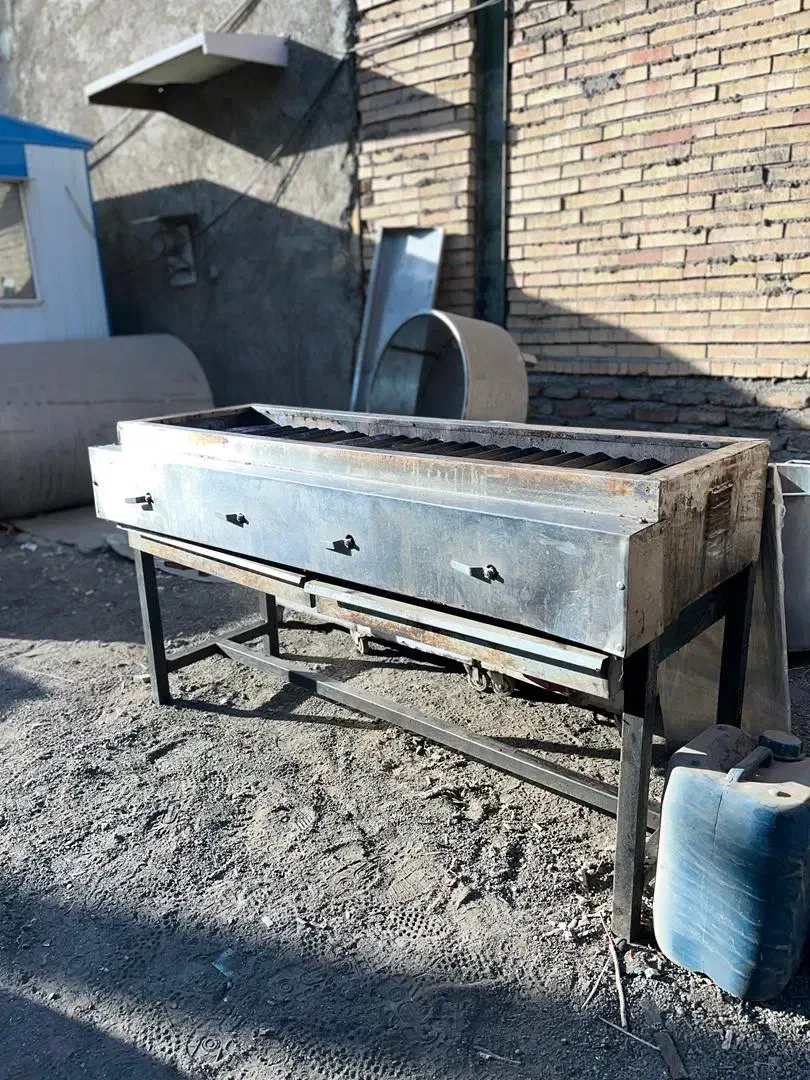 منقل گازی یک نیم متری کم کار کرد|اجاق گاز و لوازم برقی پخت‌وپز|چهاردانگه (تهران), |دیوار