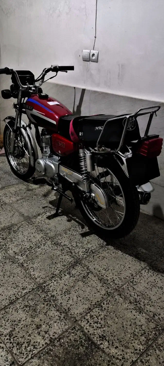 پرواز 125|موتورسیکلت|بروجرد, |دیوار