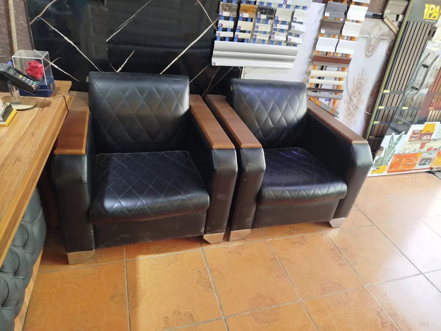 میز و صندلی اداری|مبلمان اداری|قرچک, زیبا شهر|دیوار