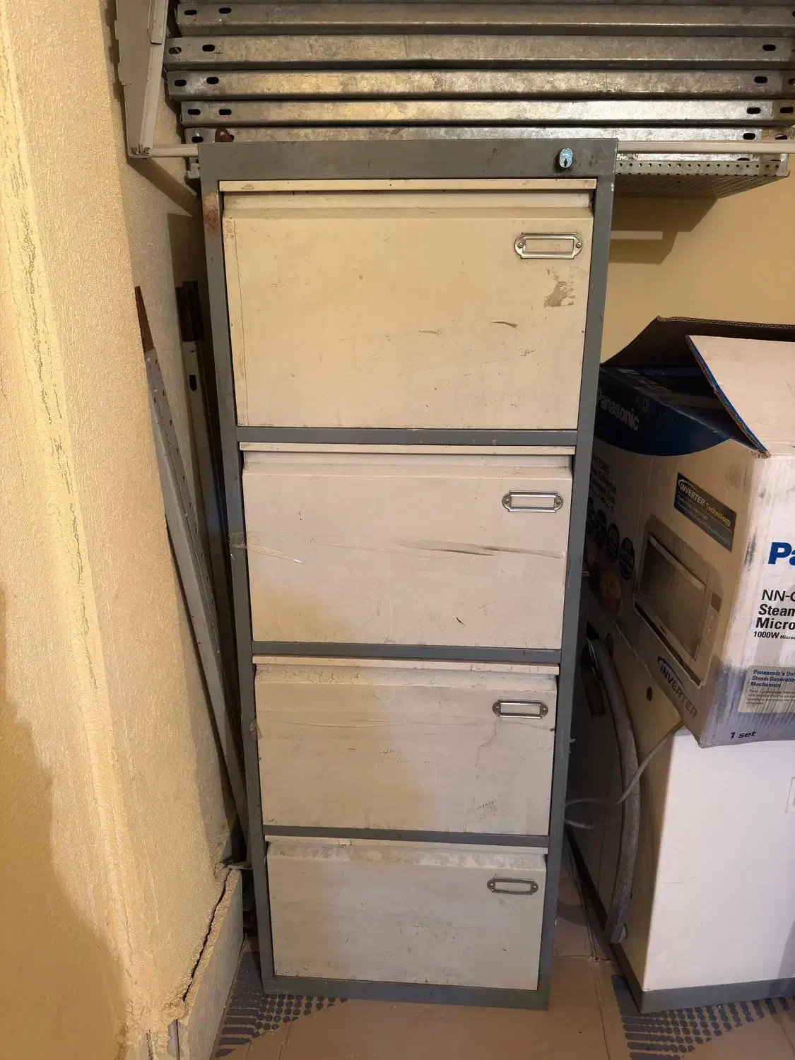 فایل بایگانی|دفتر کار|صدرا-فارس, فاز ۱|دیوار