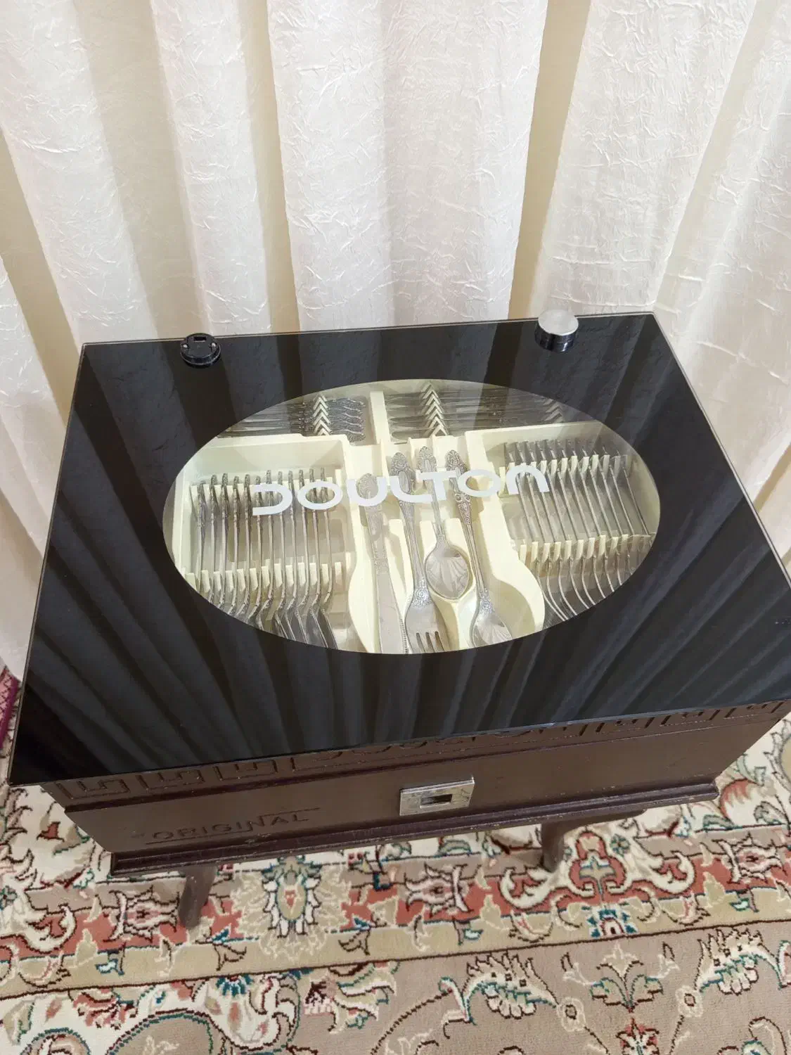 جا قاشق پایه دار|میز و صندلی غذاخوری|تربت‌حیدریه, بهزیستی|دیوار