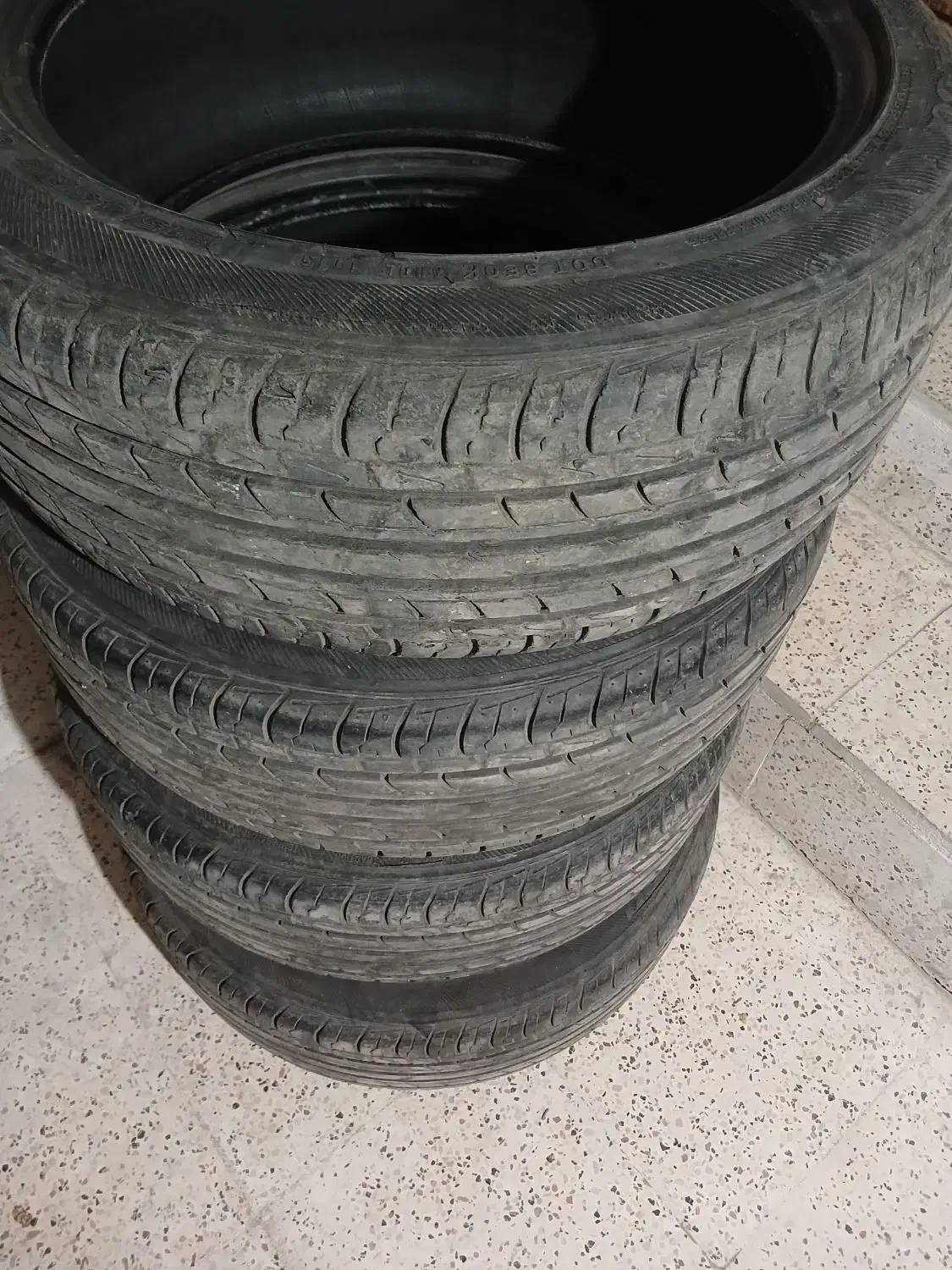 لاستیک ۲۱۵ ۱۷ ۴۵|حراج|مشهد, دانشجو|دیوار