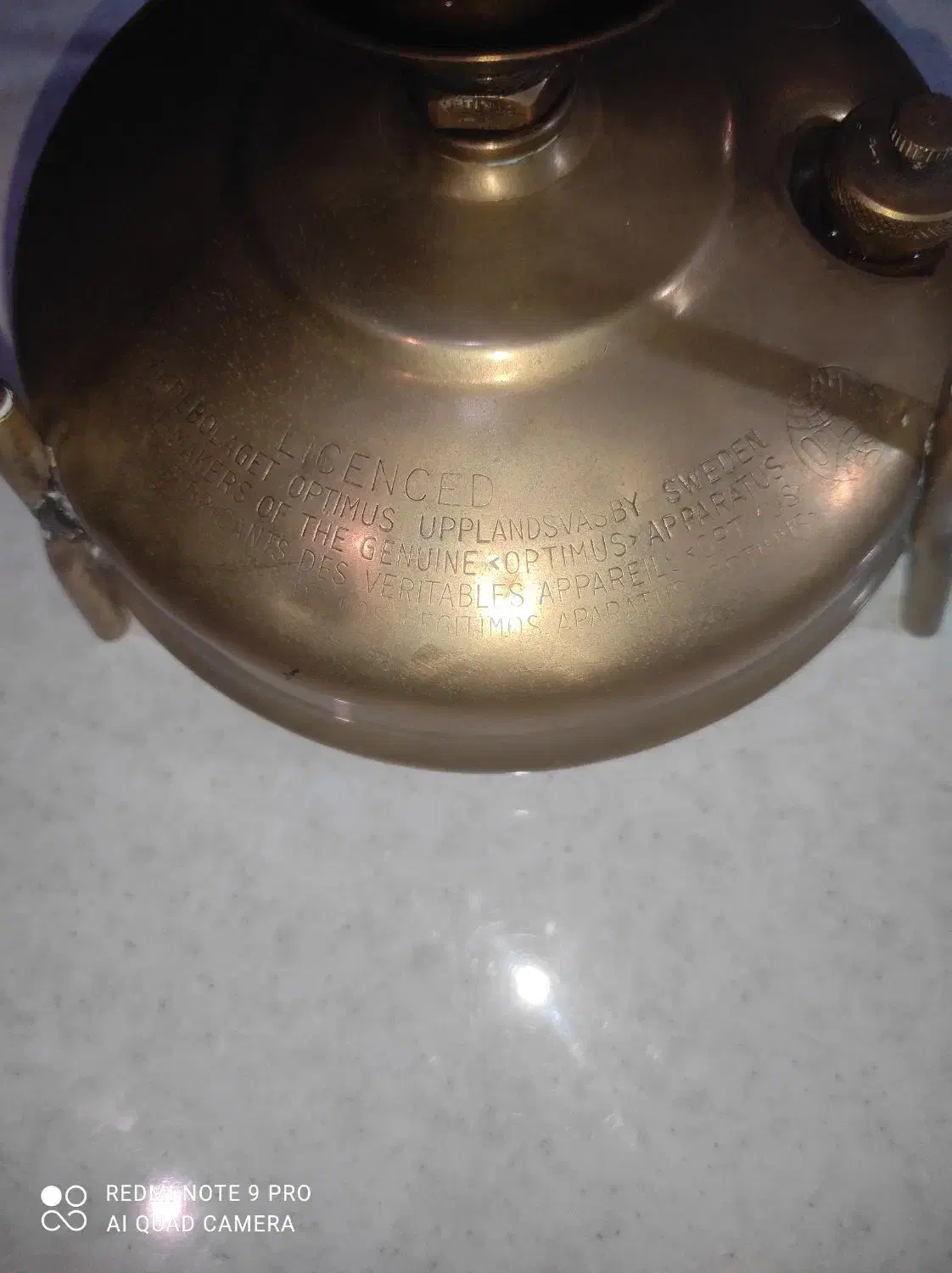 چراغ قدیمی|کلکسیون اشیاء عتیقه|مشکین‌دشت, |دیوار