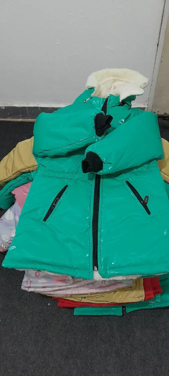 کابشن دخترانه|کفش و لباس بچه|پاکدشت, پاکدشت (مامازند)|دیوار