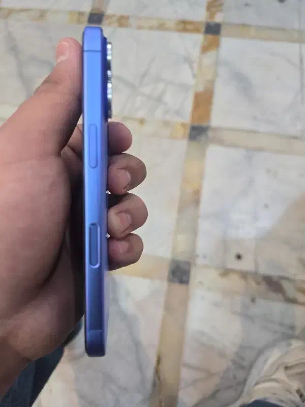 16 نرمال|موبایل|میبد, |دیوار