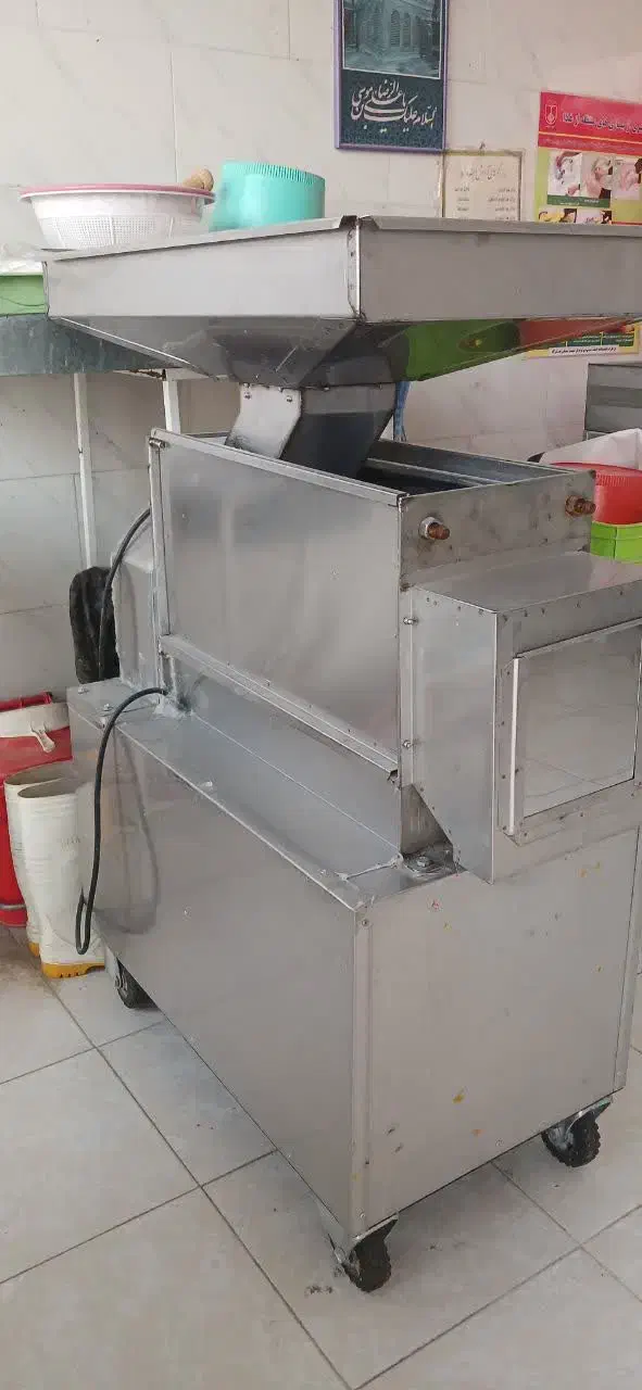 دستگاه آب گوجه گیری|فروشگاه و مغازه|مبارکه, |دیوار