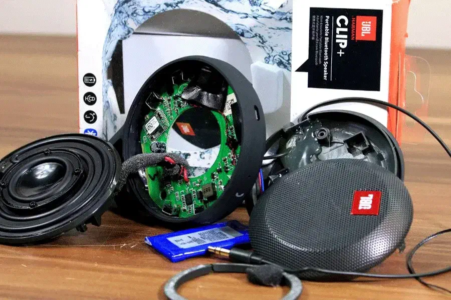 تعمیرات تخصصی اسپیکر شارژی و دستگاه های صوتی|خدمات پیشه و مهارت|دورود, |دیوار