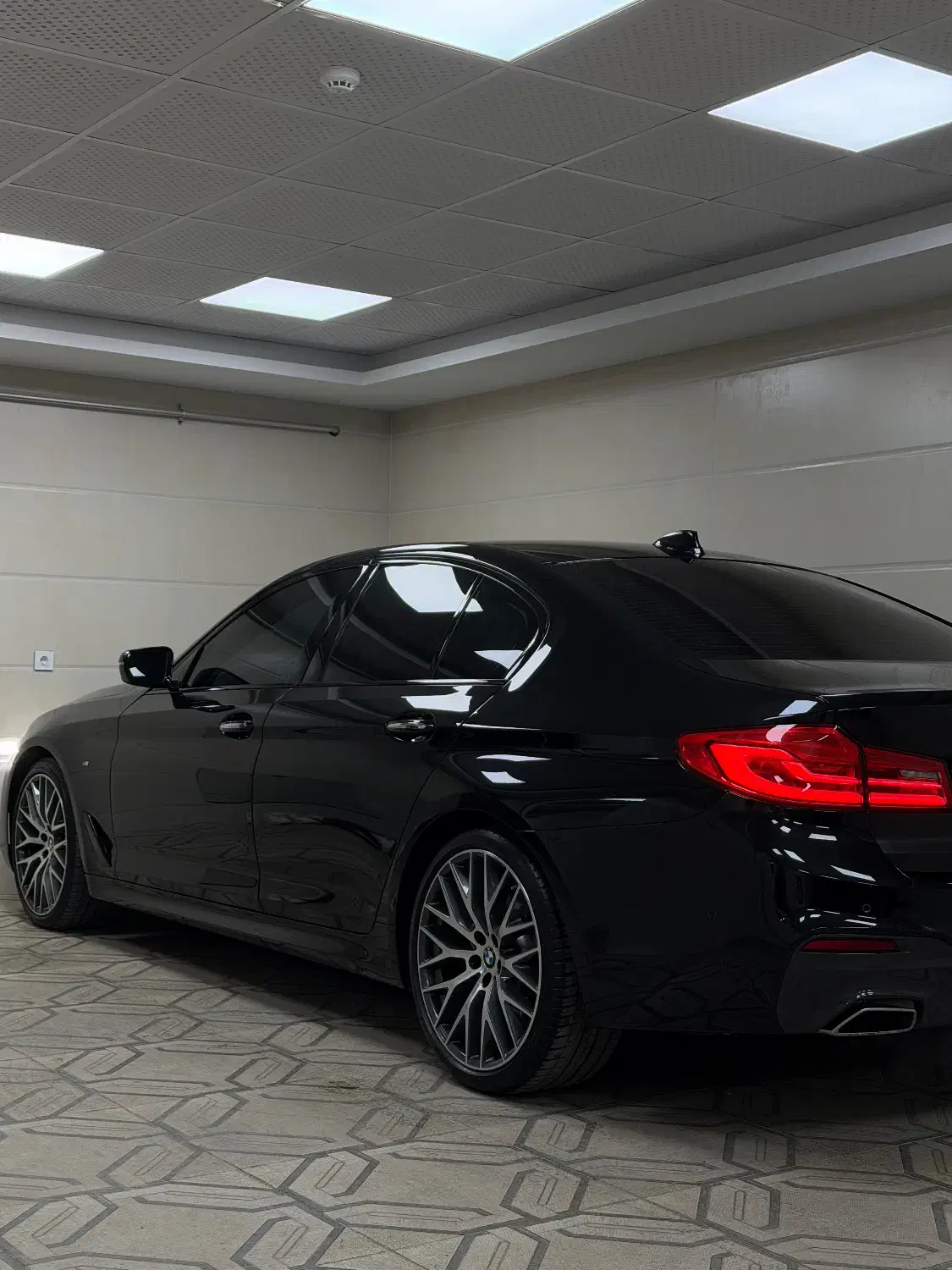 Bmw 530i 2018|خودرو سواری و وانت|ارومیه, |دیوار