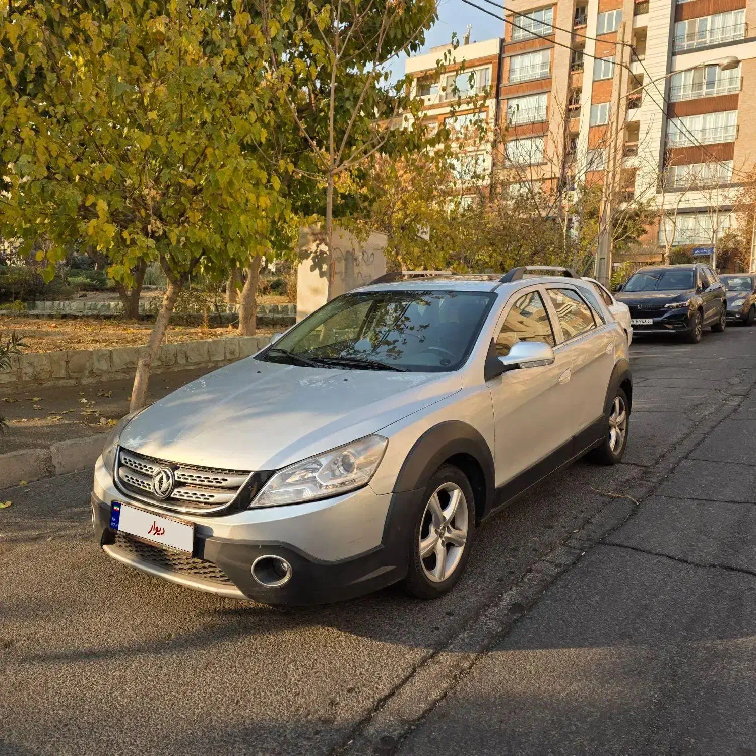 دانگ فنگ H30 کراس مدل ۹۶|خودرو سواری و وانت|تهران, شاهین|دیوار