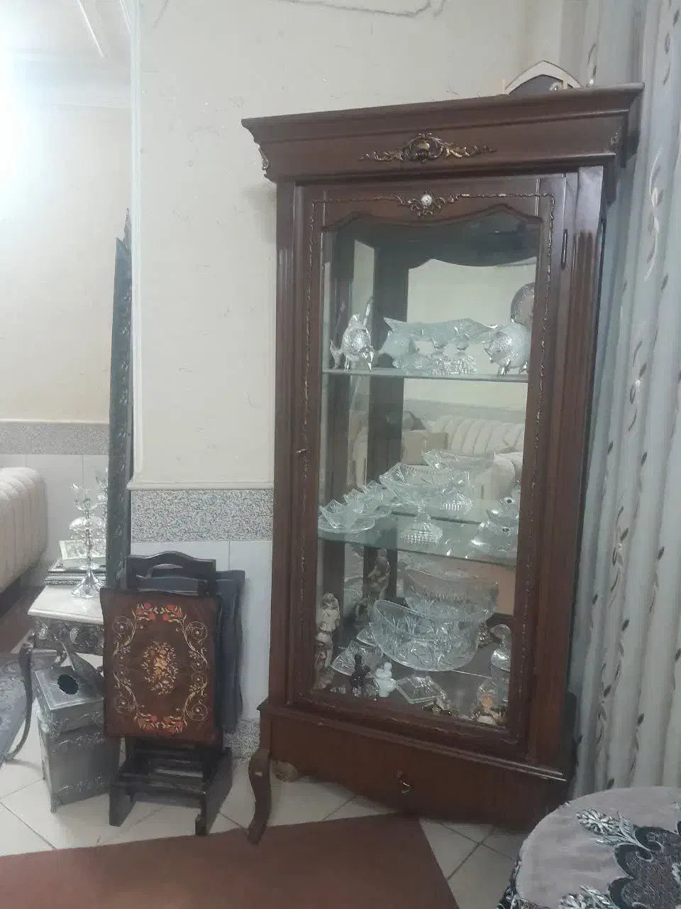 دکور زیبا|بوفه، ویترین، کنسول|قم, قم نو|دیوار