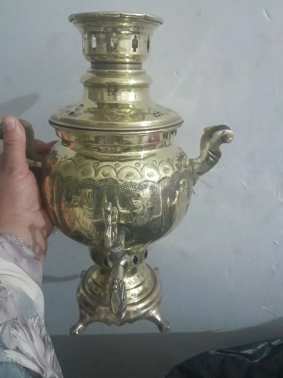 سماور زغالی خیلی قدیمی|سماور، چایساز، قهوهساز|مشهد, همت آباد|دیوار