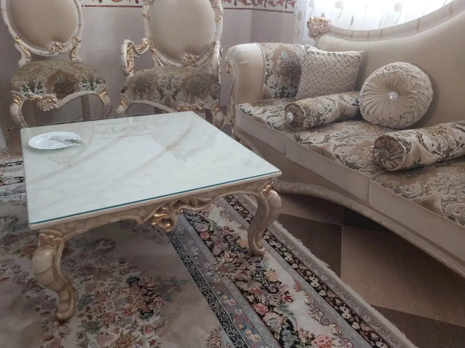 مبلمان ۹نفره در حد صفر|مبلمان خانگی و میز عسلی|جیرفت, |دیوار