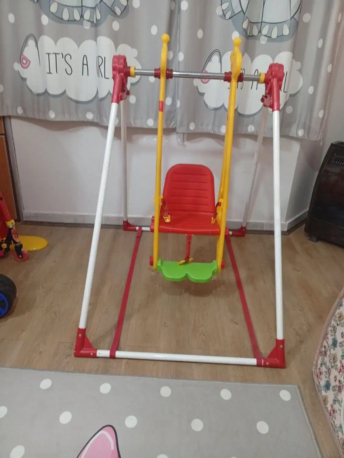 تاب بازی|اسباب‌بازی بچه|نیشابور, شهرک ولیعصر|دیوار