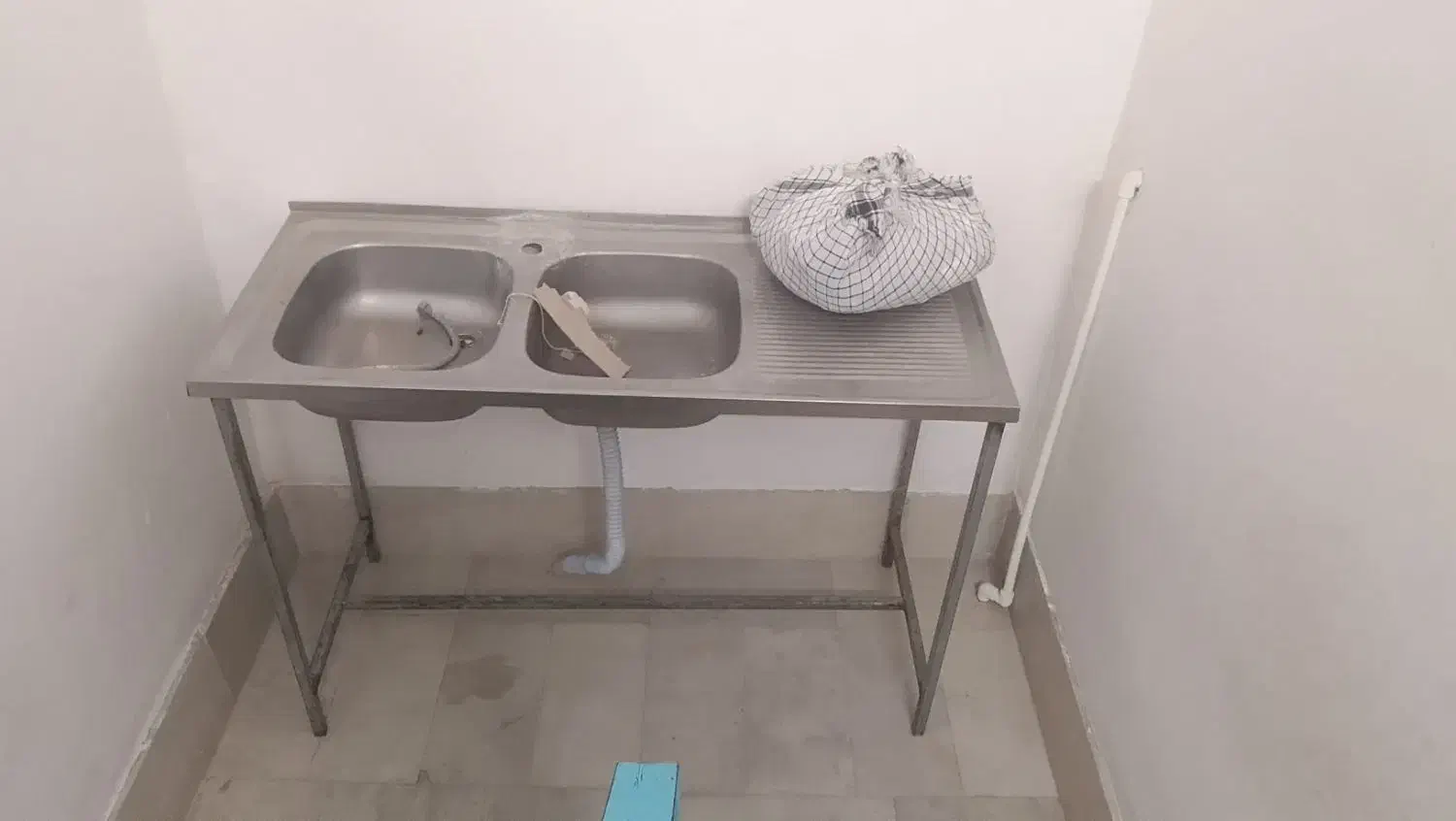 سینک ظرفشویی|مصالح و تجهیزات ساختمان|خوی, |دیوار