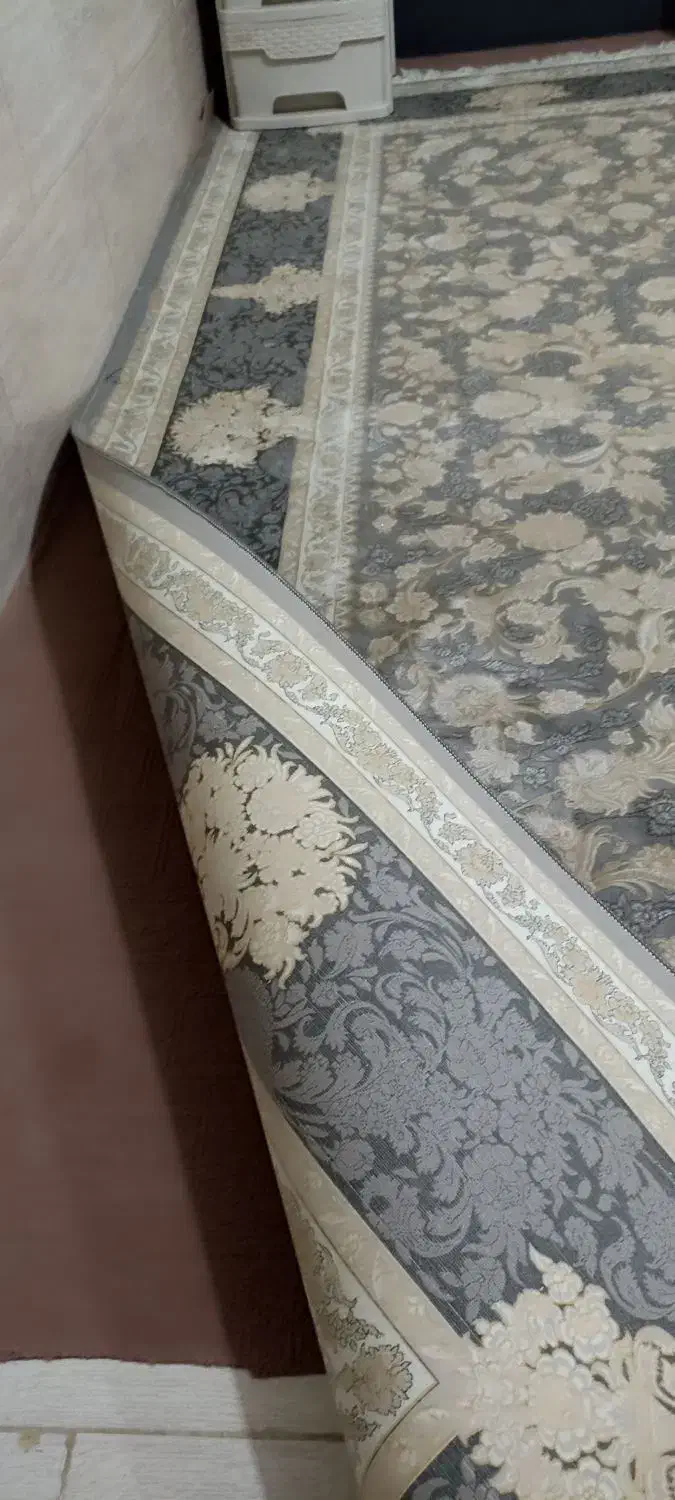 یک تخته فرش 9 متری|فرش|کرج, دهقان ویلا|دیوار