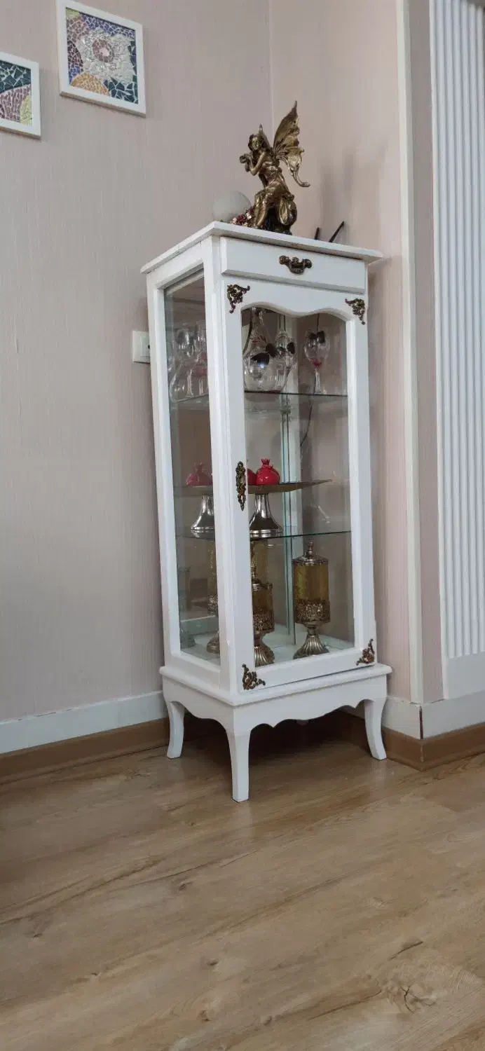 بوفه ویترینی کلاسیک سفید|بوفه، ویترین، کنسول|کازرون, |دیوار