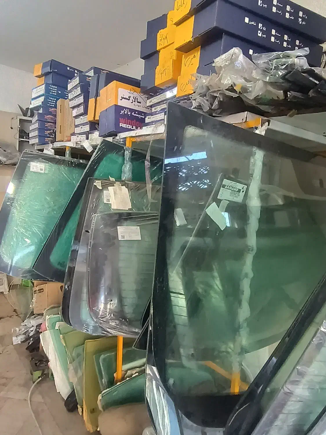 شیشه قفل اتومبیل تک|خدمات موتور و ماشین|رباطکریم, رباطکریم|دیوار