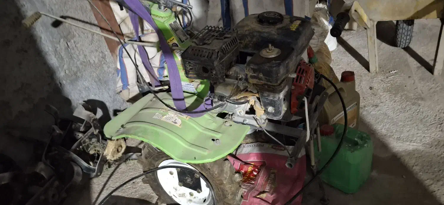 تیلر دستی ۷.۵اسب|ابزارآلات|زرند, |دیوار