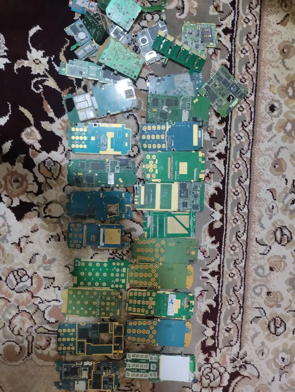 فروش گوشی اصلی دکمه ای قدیمی اوراقی|موبایل|بهارستان, |دیوار