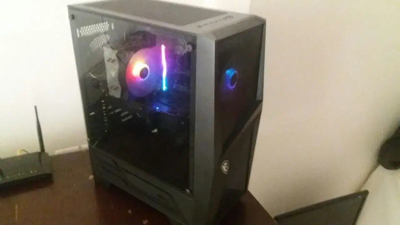 کامپیوتر گیمینگ|رایانه رومیزی|قائم‌شهر, |دیوار