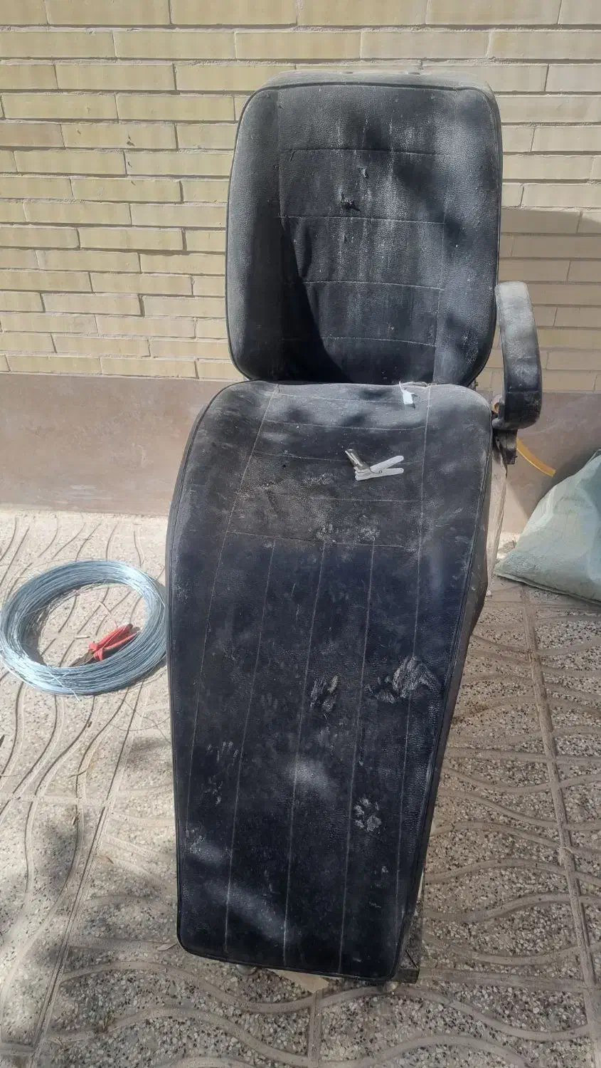 صندلی|مبلمان خانگی و میز عسلی|حمیدیا, |دیوار