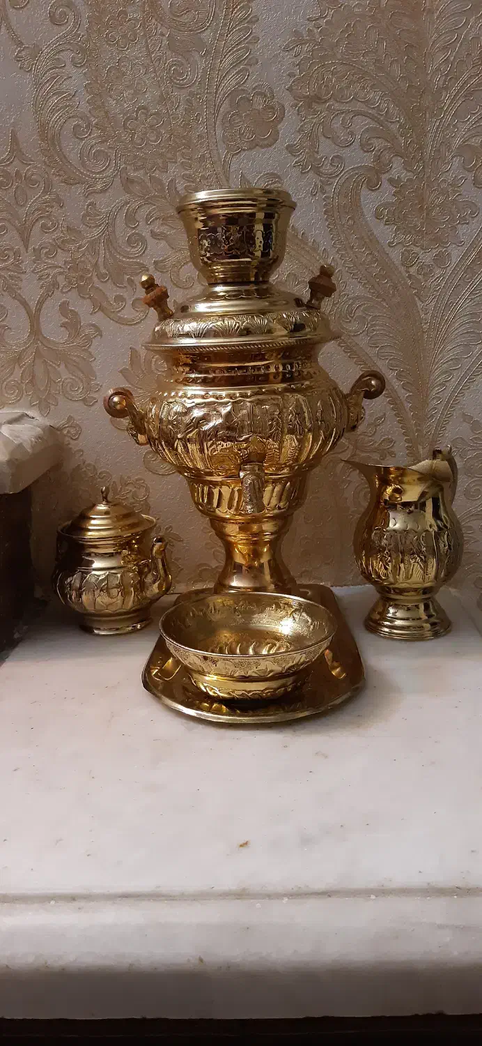 سماور برنجی آبکاری کوچک طرح تخت جمشید دکوری|سماور، چای‌ساز، قهوه‌ساز|تهران, قیام|دیوار