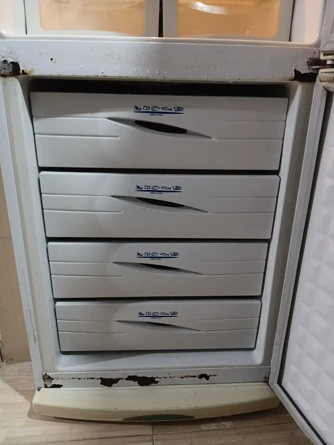 یخچال سیلوان|یخچال و فریزر|آستارا, |دیوار