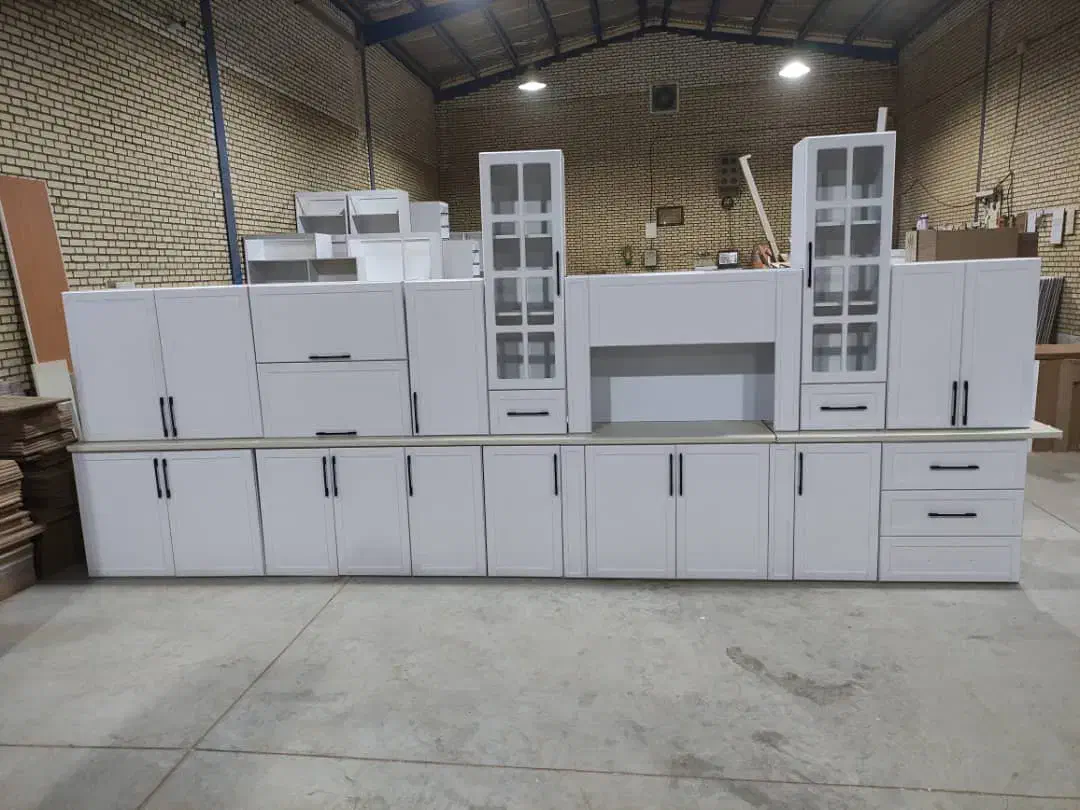 تولیدی کابینت اماده هیراد فروش با چک صیادی معتبر|مصالح و تجهیزات ساختمان|قروه, |دیوار